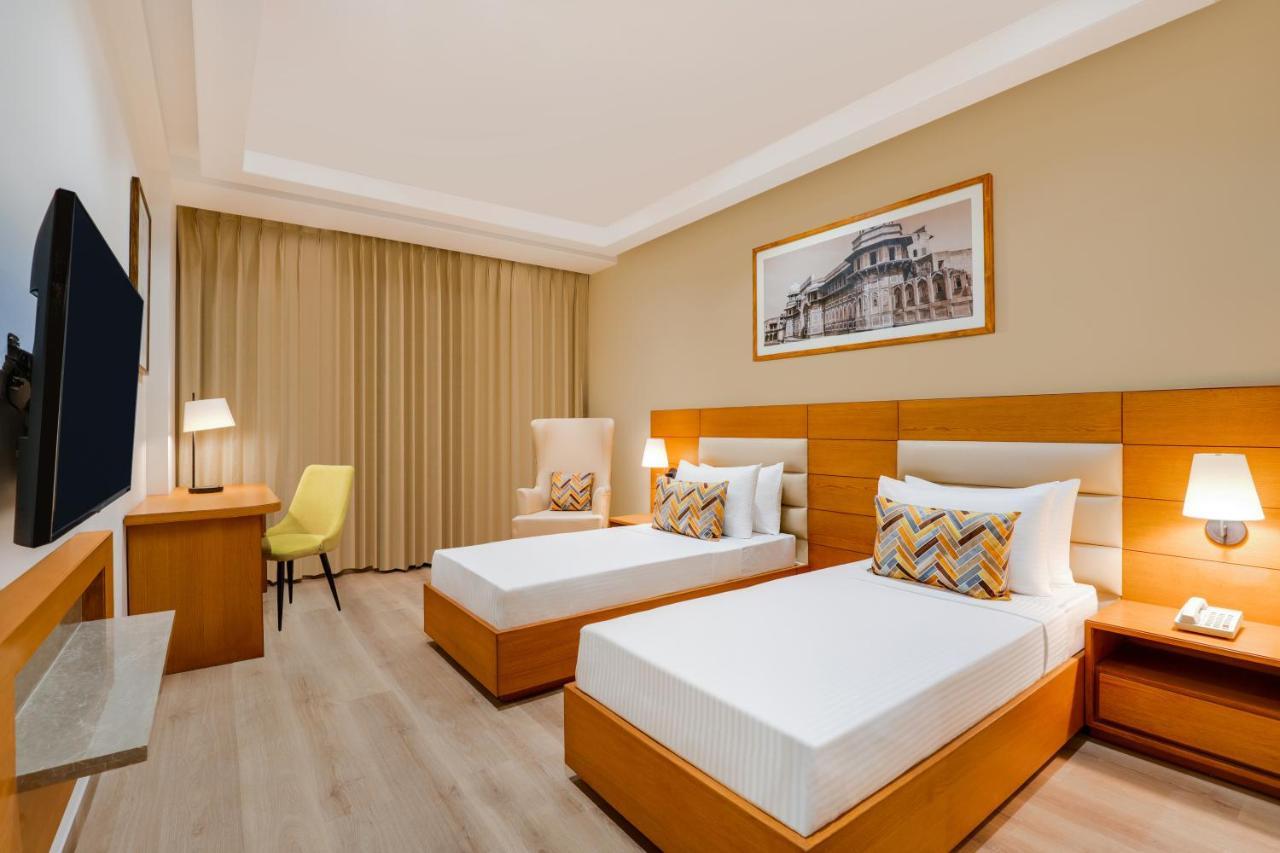 Lemon Tree Hotel Agra Shikohabad Zewnętrze zdjęcie